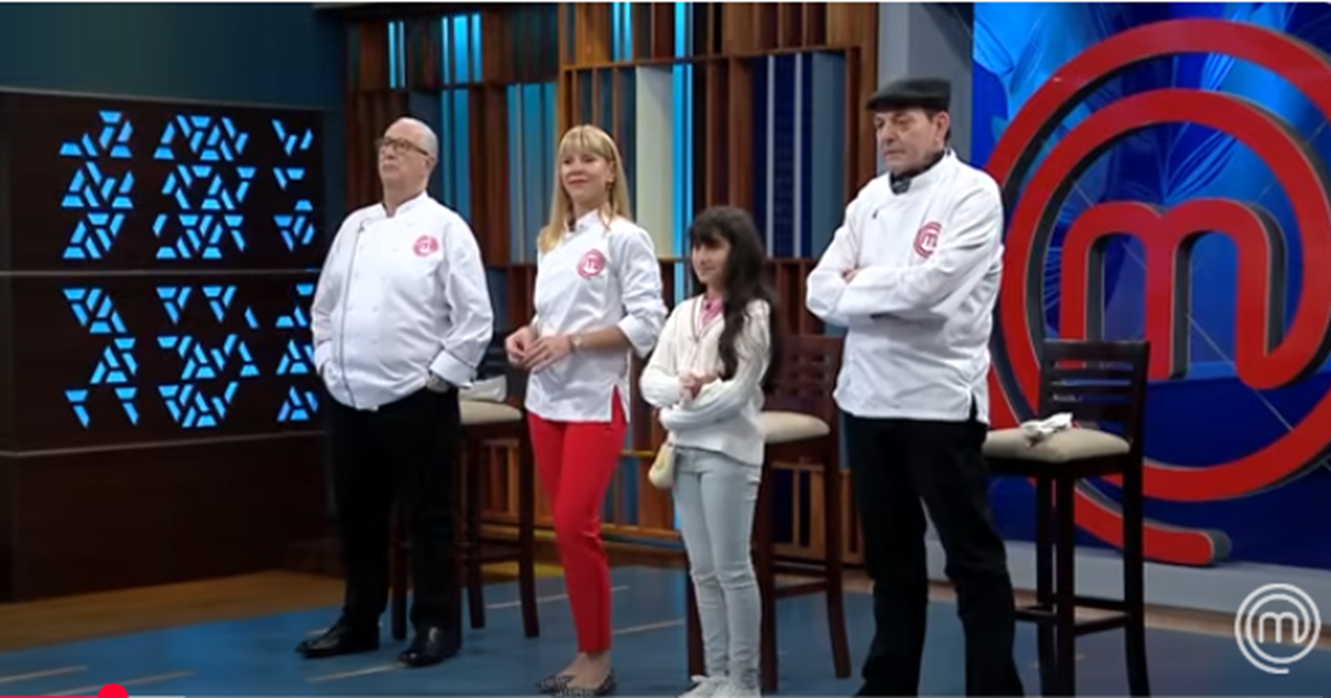 Sergio Puglia, Ximena Torres, Laurent Lainé y Anita, jurado invitada a "Masterchef Uruguay".