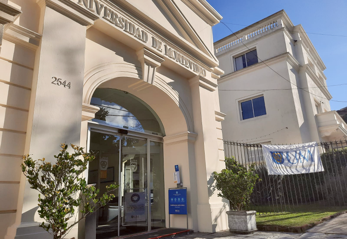 UM lidera entre universidades uruguayas en ranking internacional - EL ...