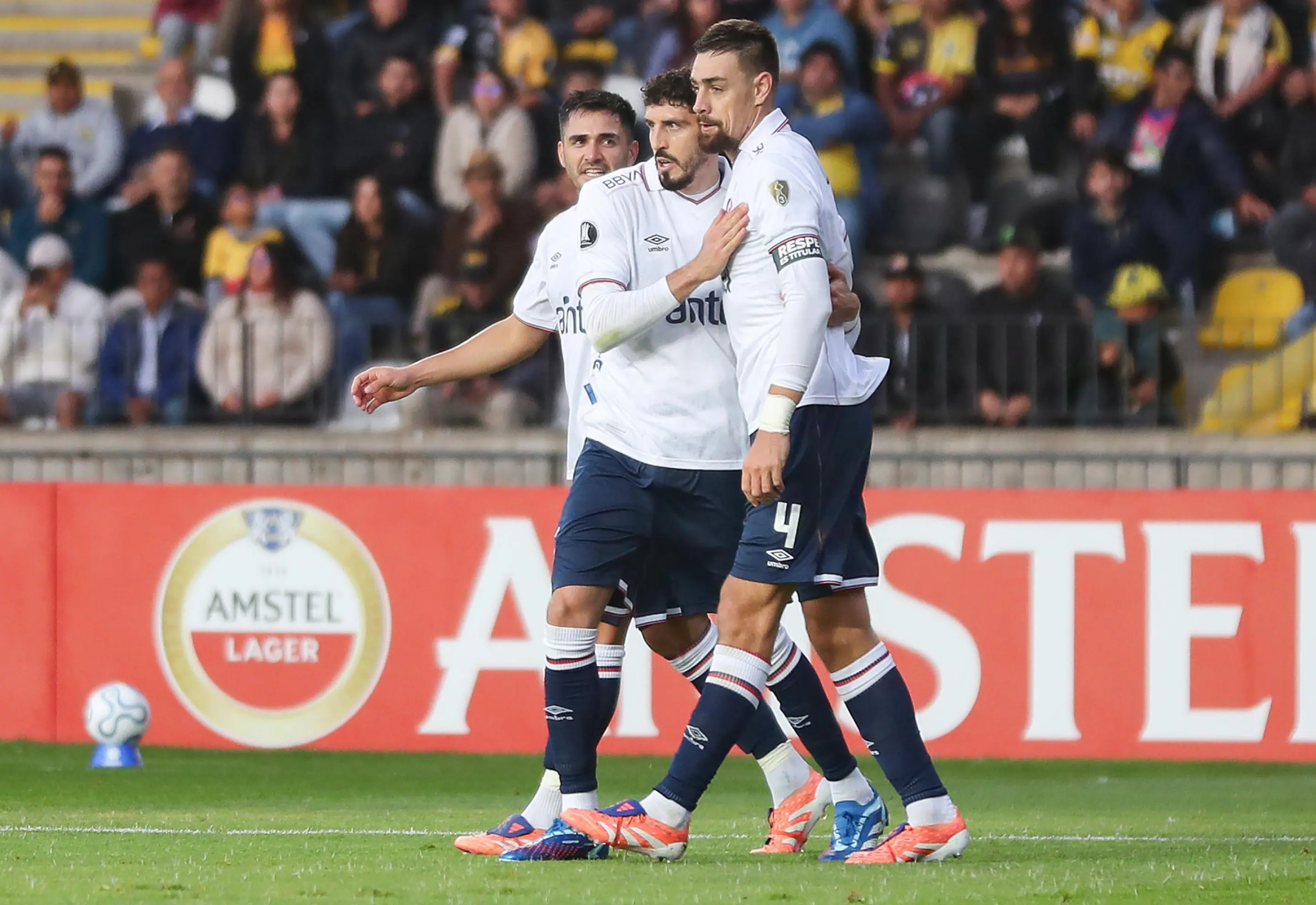 Tras el empate de Nacional en Chile, cómo quedó en el grupo B de la ...