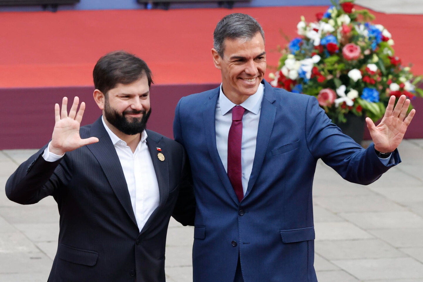 Gabriel Boric y Pedro Sánchez en una cumbre en Chile.