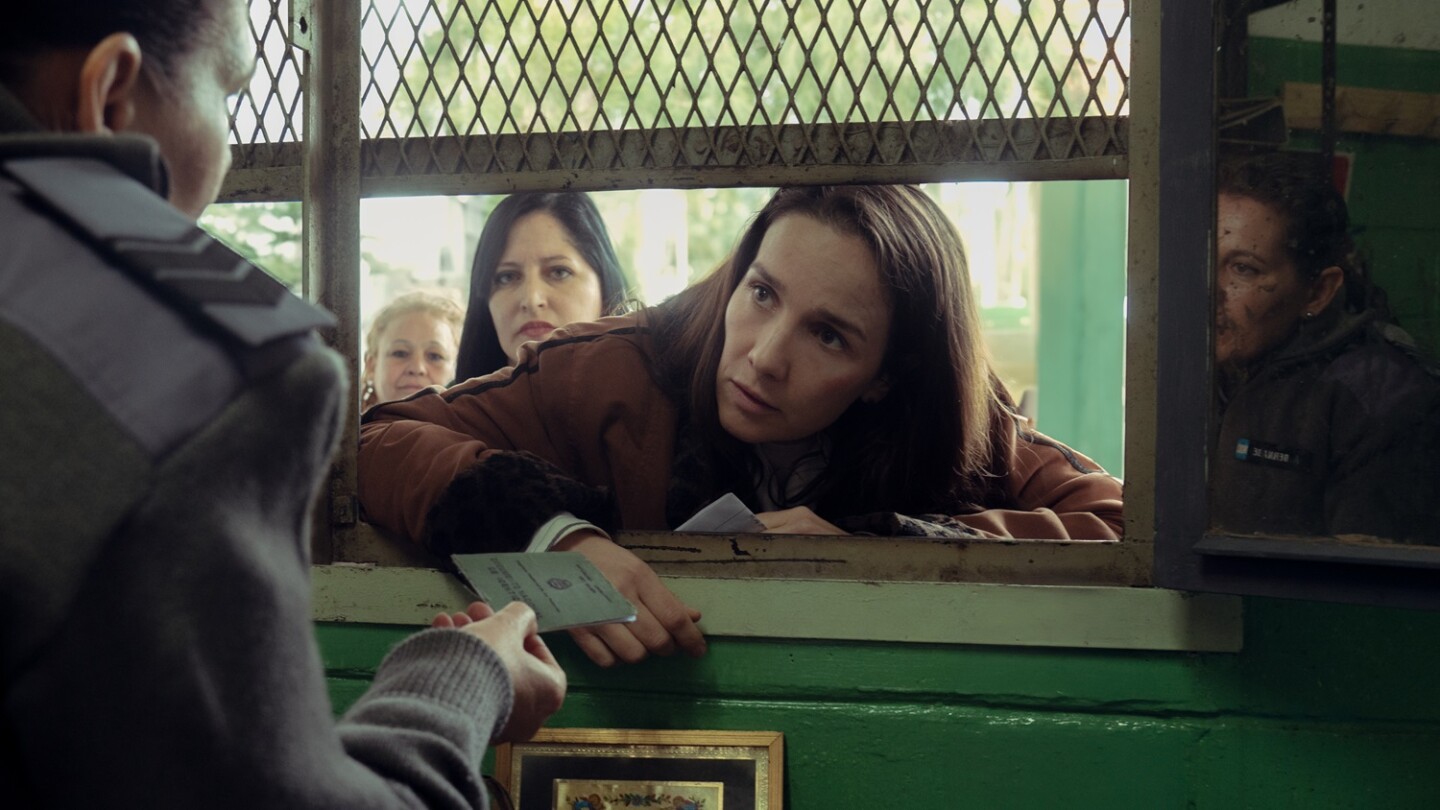 Natalia Oreiro en la película "La mujer de la fila".