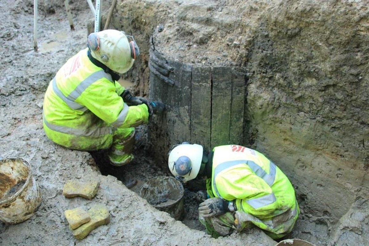 Excavación del cementerio romano en Londres.