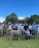 Familias García Pintos y Larrosa junto a los escritorio Jaso & Jaso y Dutra