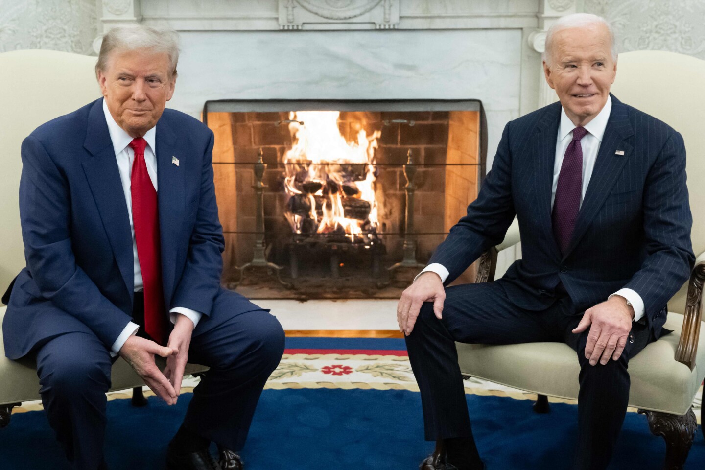 El presidente de Estados Unidos, Joe Biden, se reúne con el presidente electo de Estados Unidos, Donald Trump, en la Oficina Oval de la Casa Blanca.