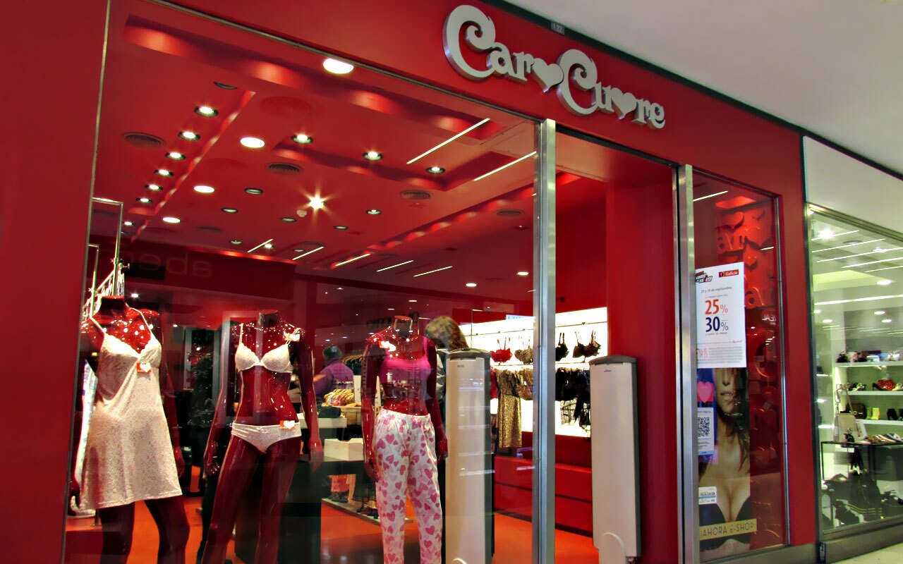 Caro Cuore. Es una de las 100 marcas de moda premium de Argentina.