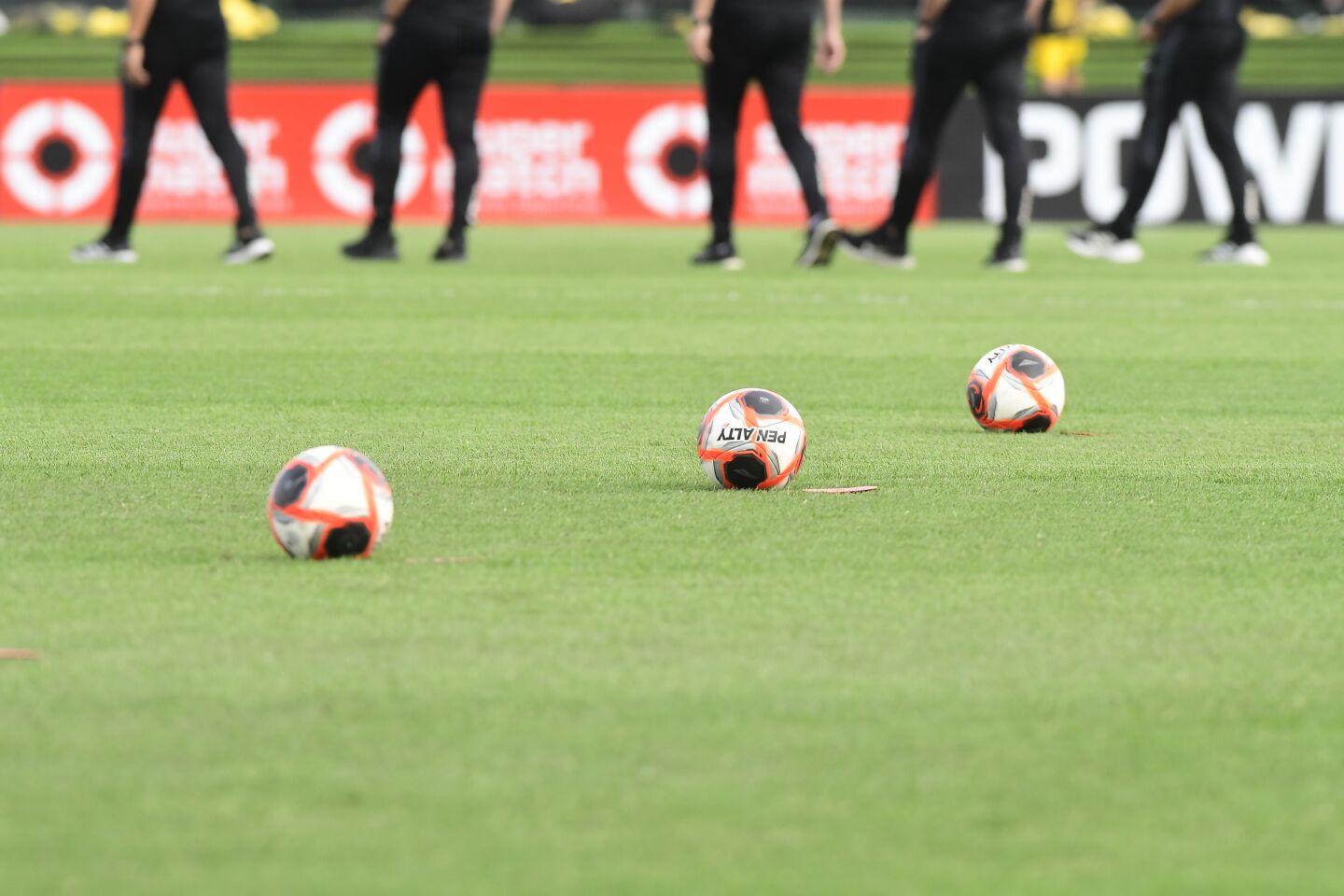 La pelota oficial de la Liga AUF Uruguaya 2025.