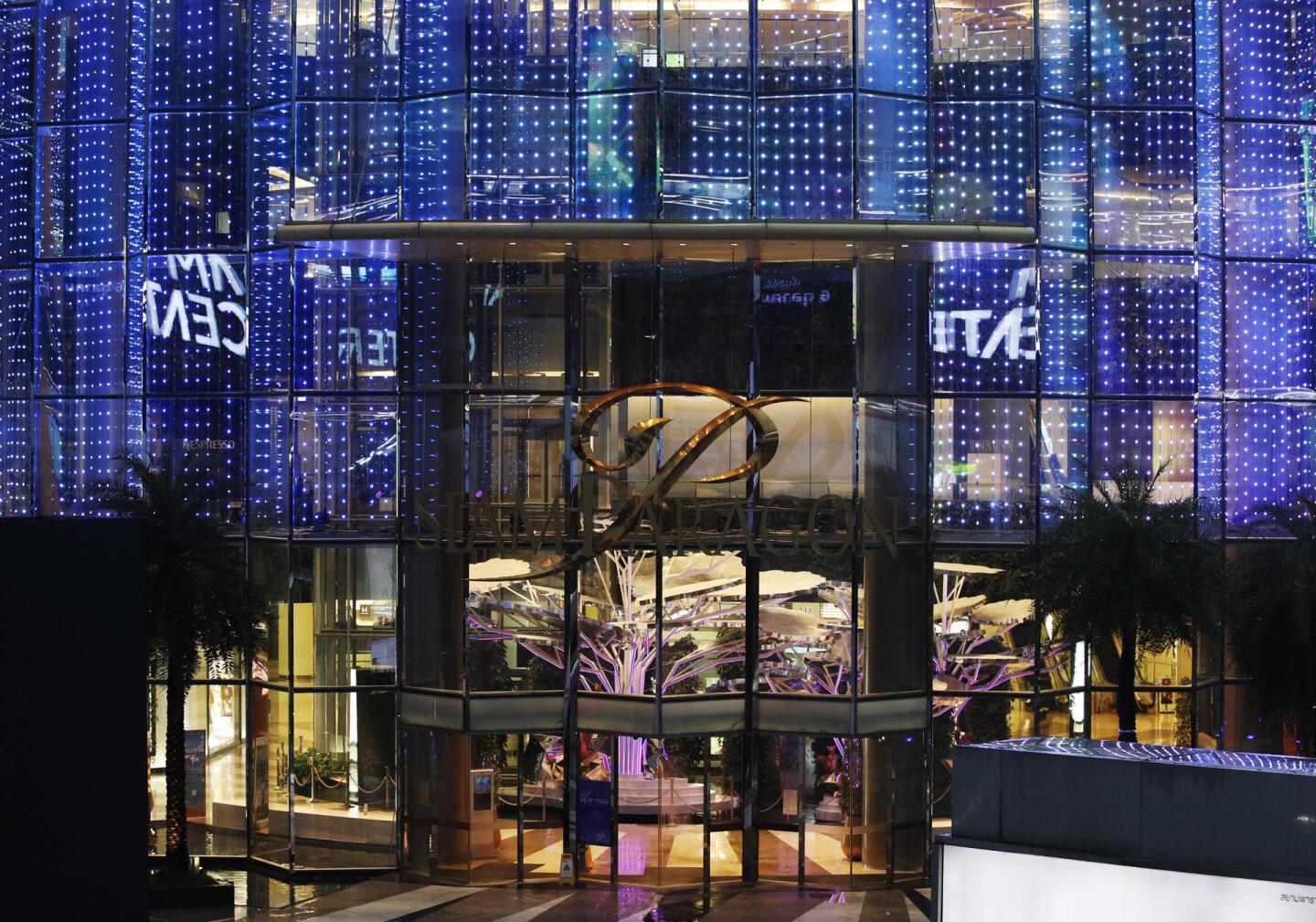 Siam Paragon, un lujoso centro comercial de Bangkok.