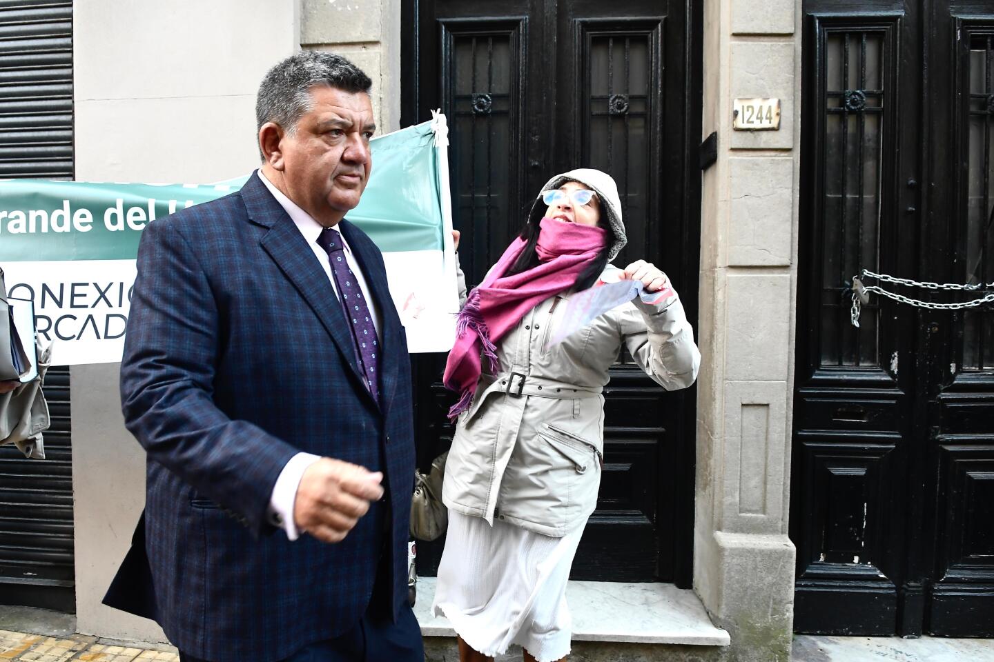 Jorge Barrera en el ingreso a una audiencia por el caso de Conexión Ganadera.