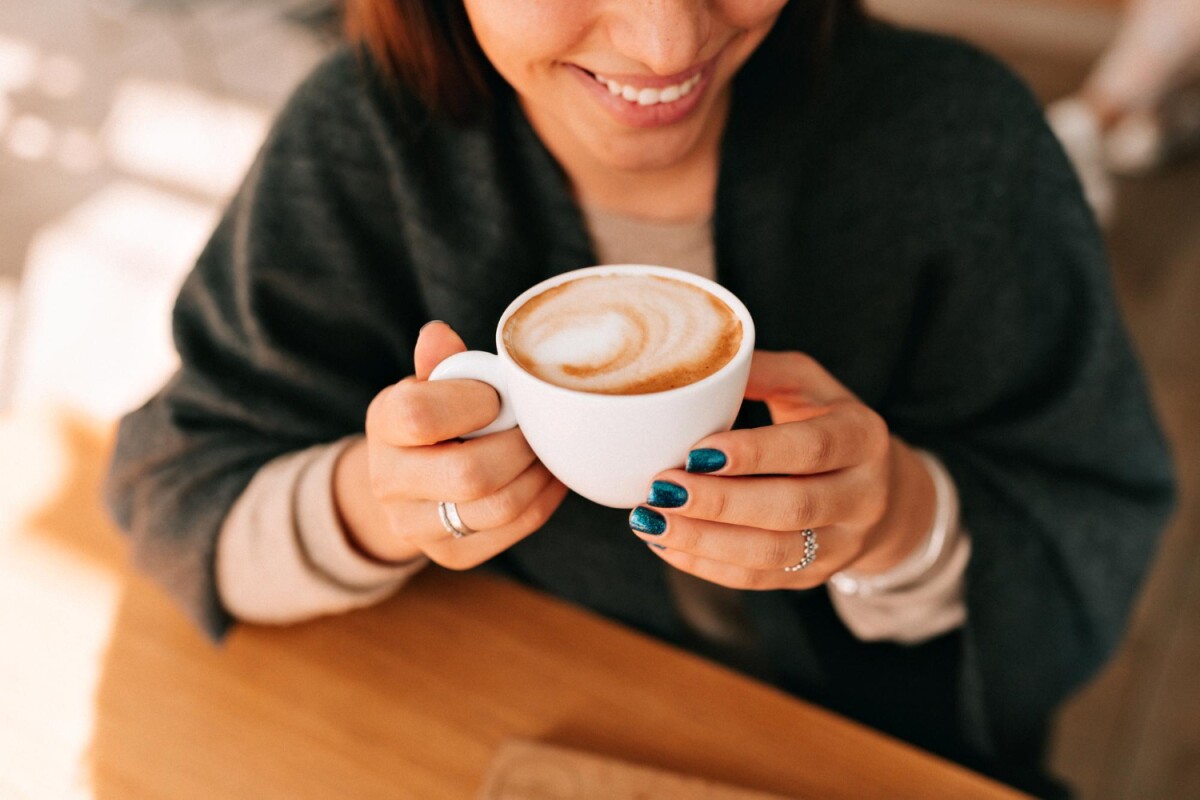 CONSUMO MODERADO DE CAFÉ ASOCIADO A MENOR RIESGO DE TRASTORNOS DEL ÁNIMO