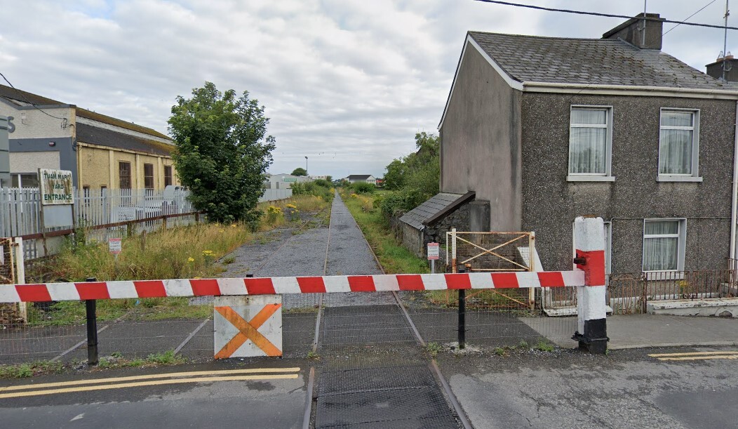Excavan fosa común con casi 800 bebés en Tuam, Irlanda