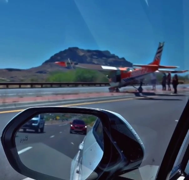 Avioneta aterrizó de emergencia en Arizona