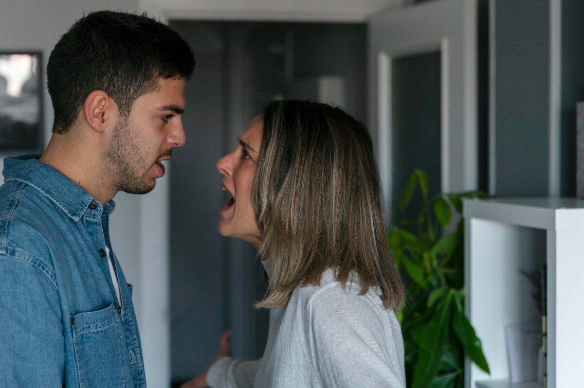 Por qué la reacción de llorar durante una discusión no es debilidad: esto explica la psicología